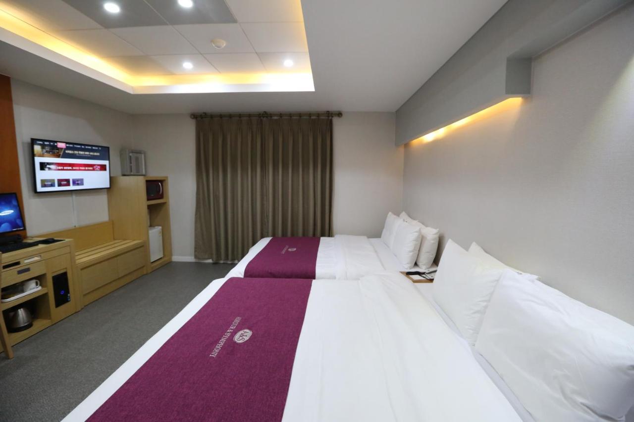 Symphony Hotel Suwon Exteriér fotografie